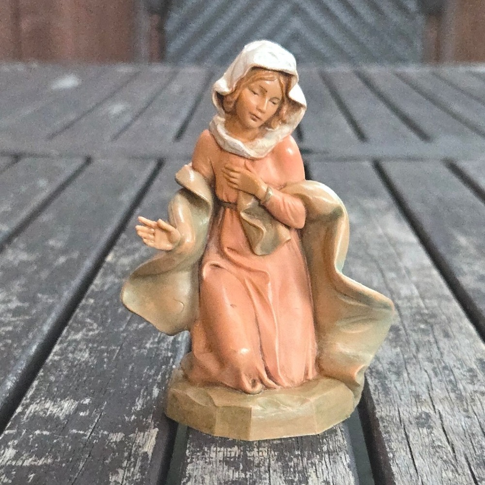 Vintage Fontanini Kneeling Virgin Mary Nativity Figurine 4" Polymer Italy #20